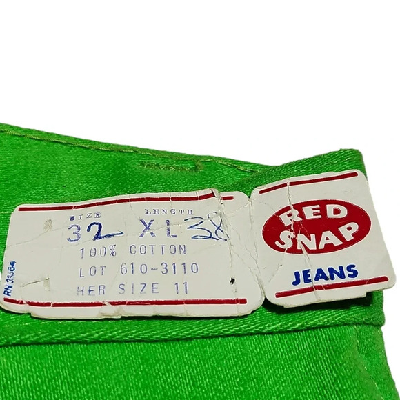 VTG Red Snap Jeans High Rise Shorts Size 11 Her 32 XL 38 Green 100% Cotton - Picture 8 of 12